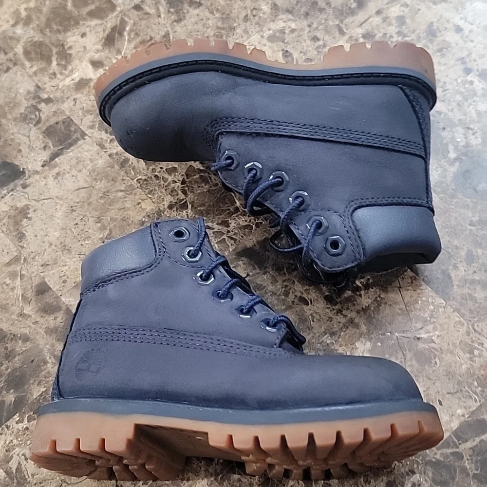 Timberland 6-Inch Lace-Up Waterproof Boot